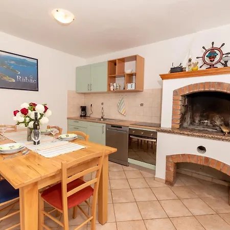 Haus Gaia Сasa de vacaciones Labin (Istria)